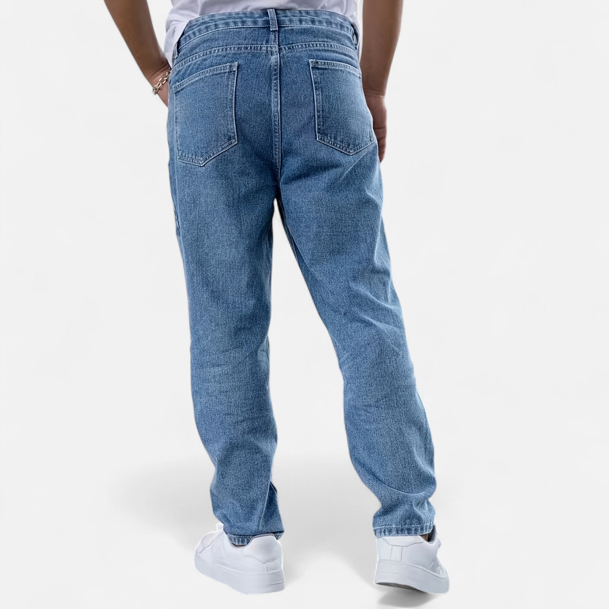Oldevaine | Black Washed Straight Jeans – Strength and Elegance