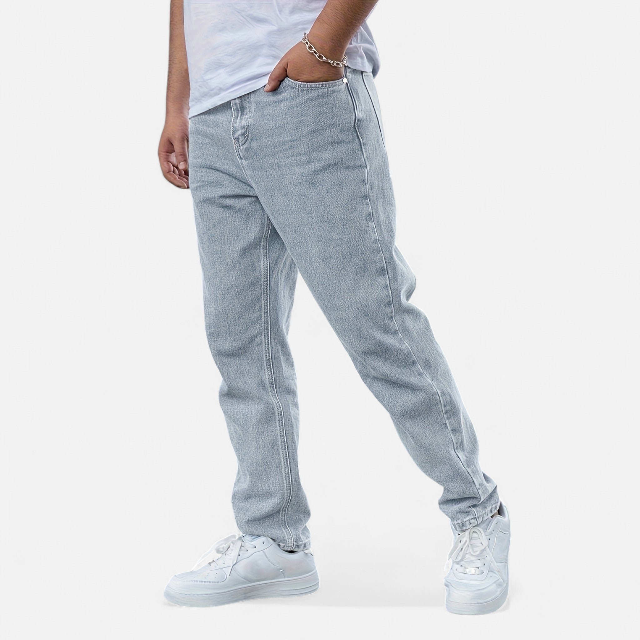 Oldevaine | Black Washed Straight Jeans – Strength and Elegance