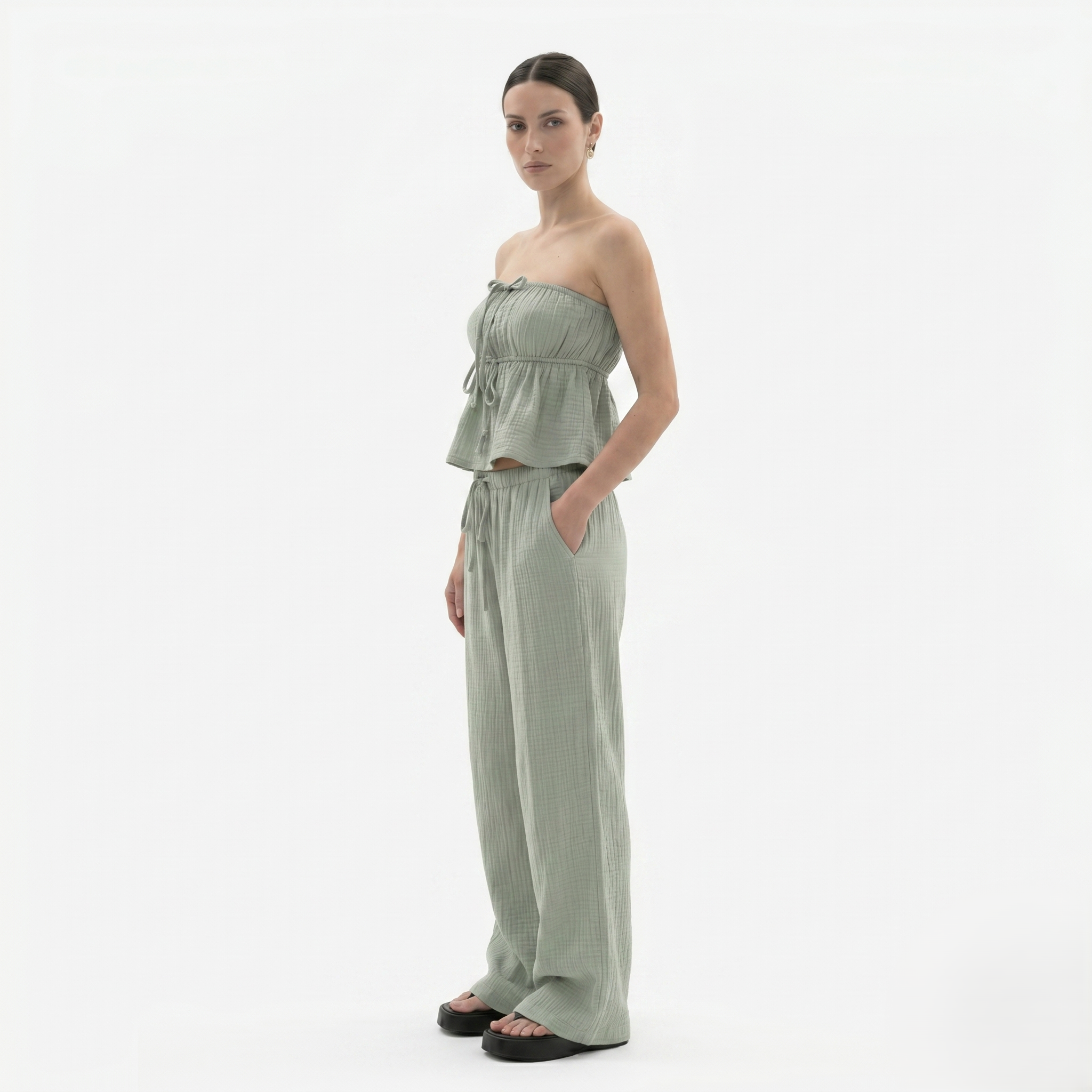 Oldevaine | Two-Piece Strapless Top and Wide-Leg Pants Set