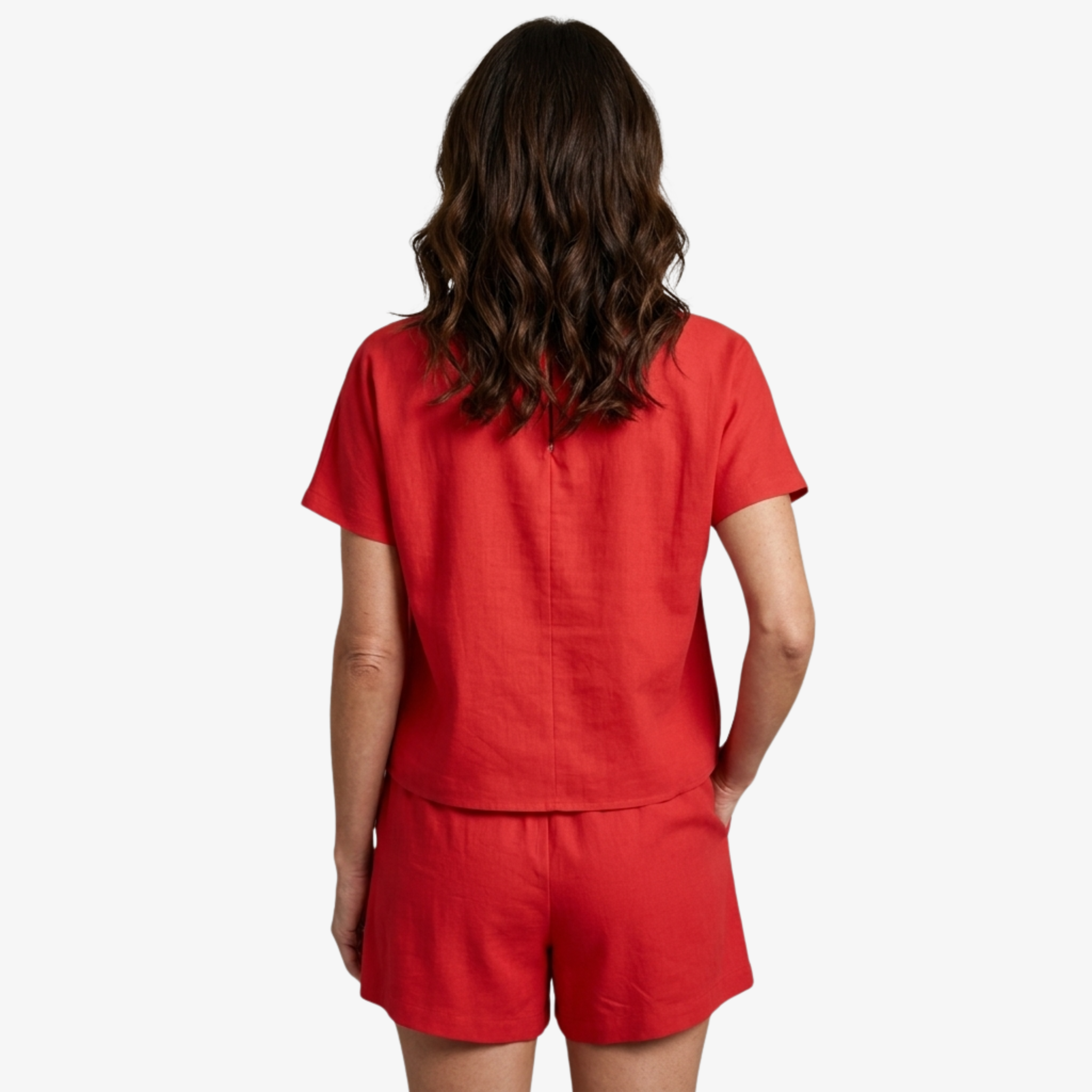 Oldevaine | Two Piece High-Low Hem Top and Linen Blend Shorts Set